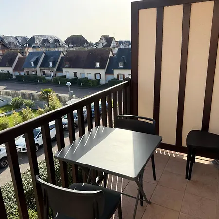 T2, Acces Direct Plage, Proche Thalasso