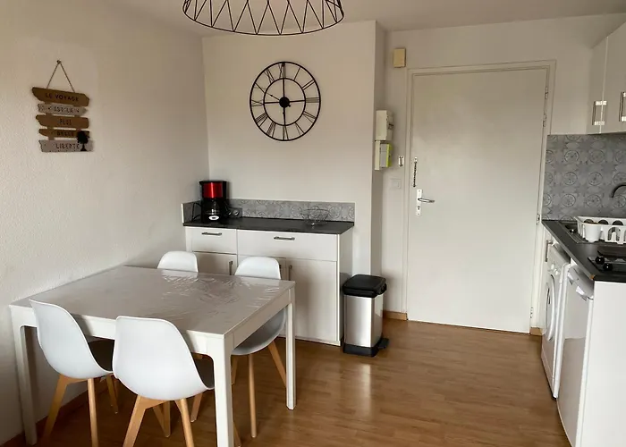 T2, Acces Direct Plage, Proche Thalasso